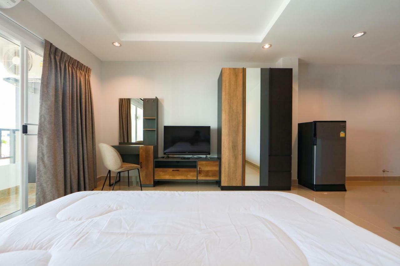 Nalanta Hotel Pattaja Kültér fotó