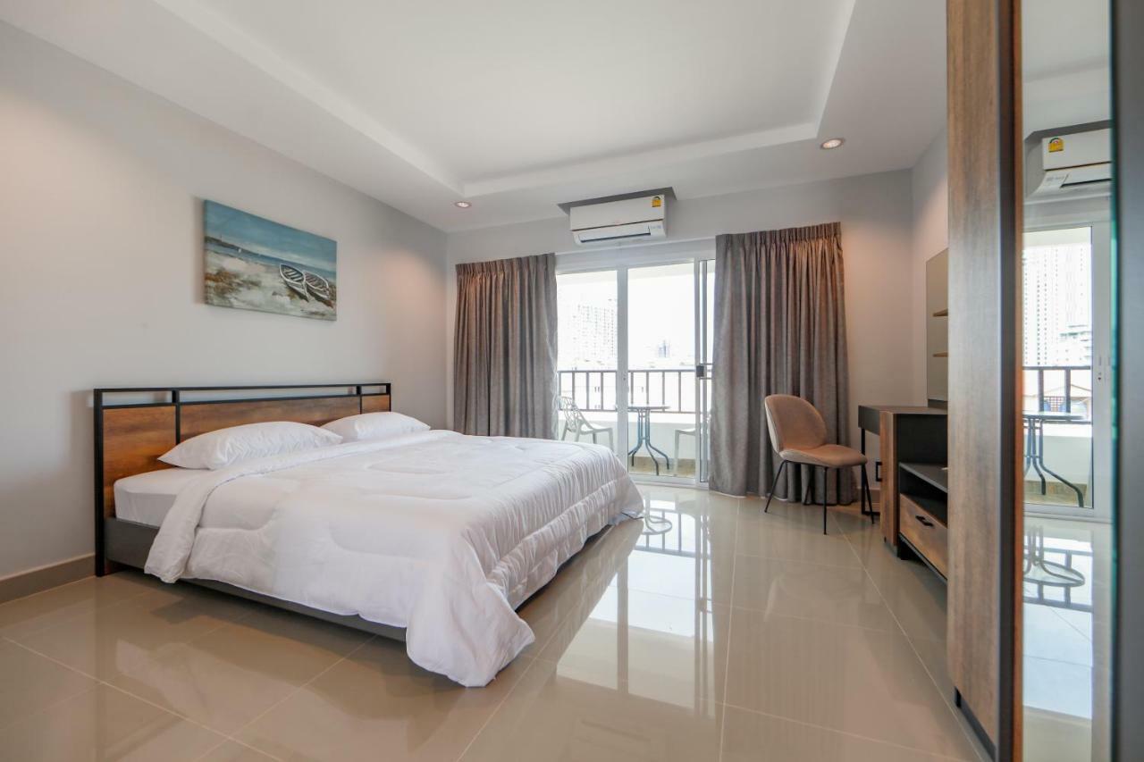 Nalanta Hotel Pattaja Kültér fotó
